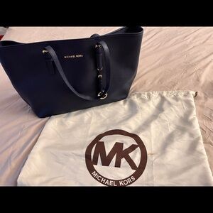 Michael Kors Tote